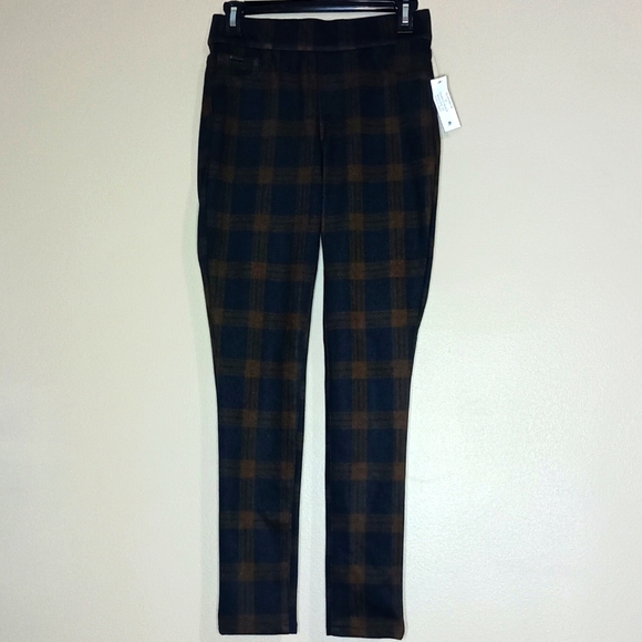 Nine West Pull-On Ponte Pant - Picture 2 of 8